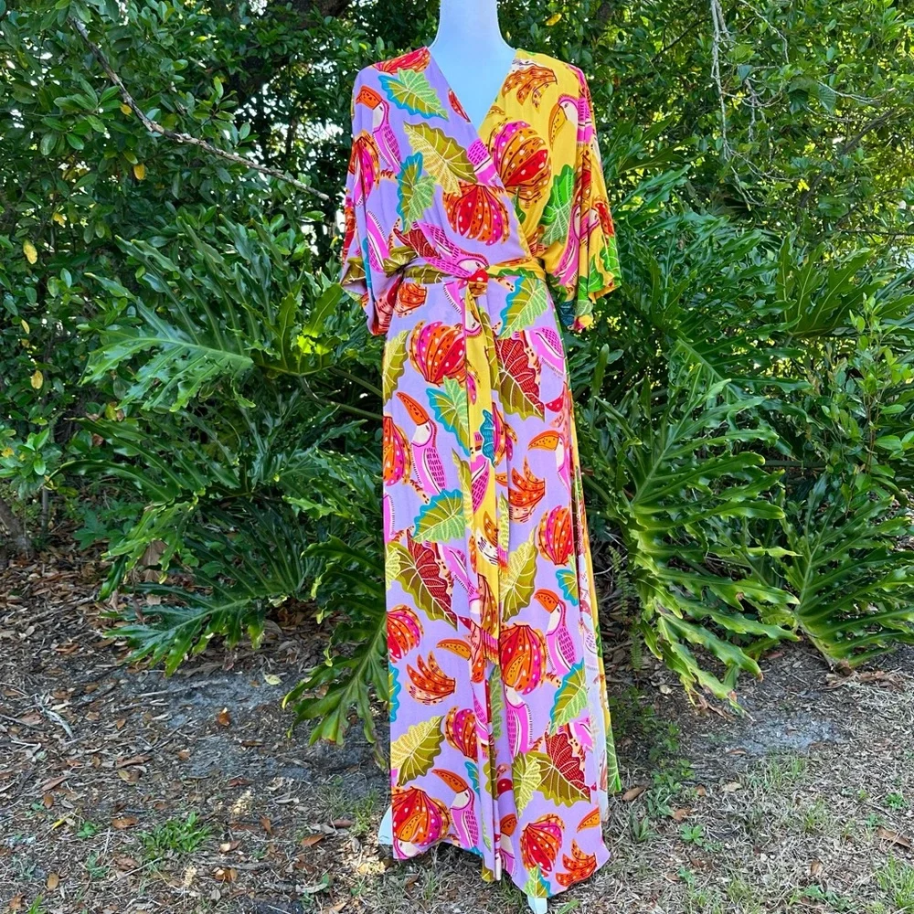 FARM RIO Mixed Beaks & Bananas Maxi Wrap Dress - Picture 14 of 16